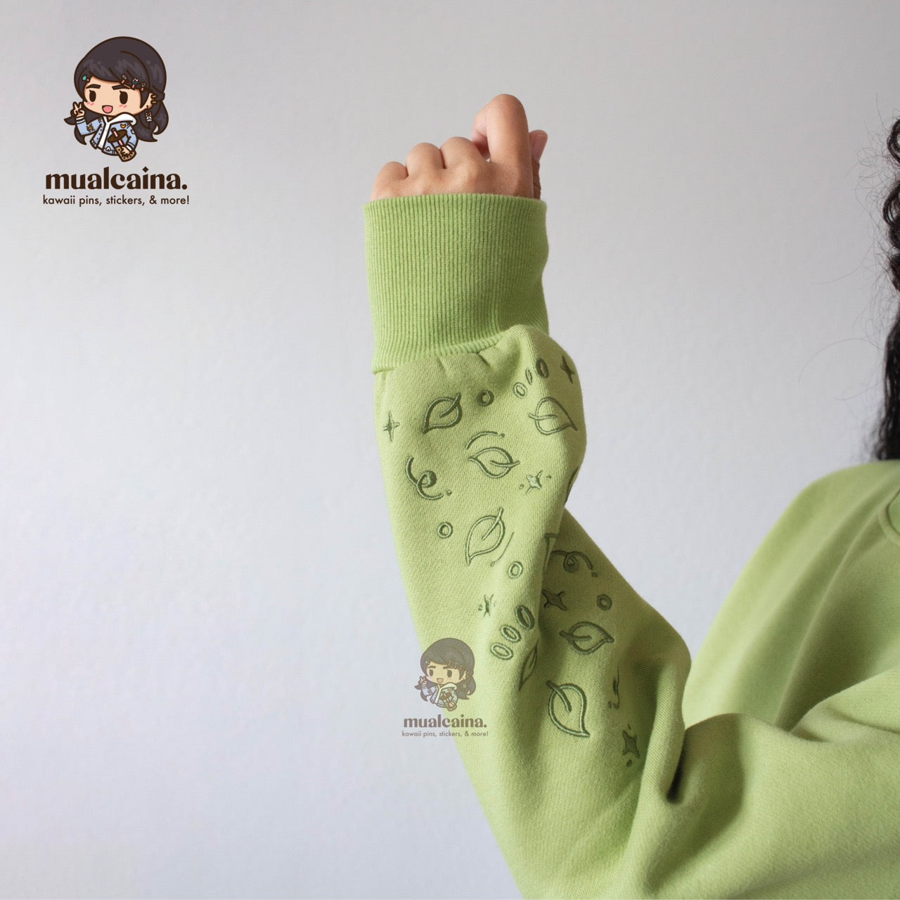 Embroidered Crewneck Collection